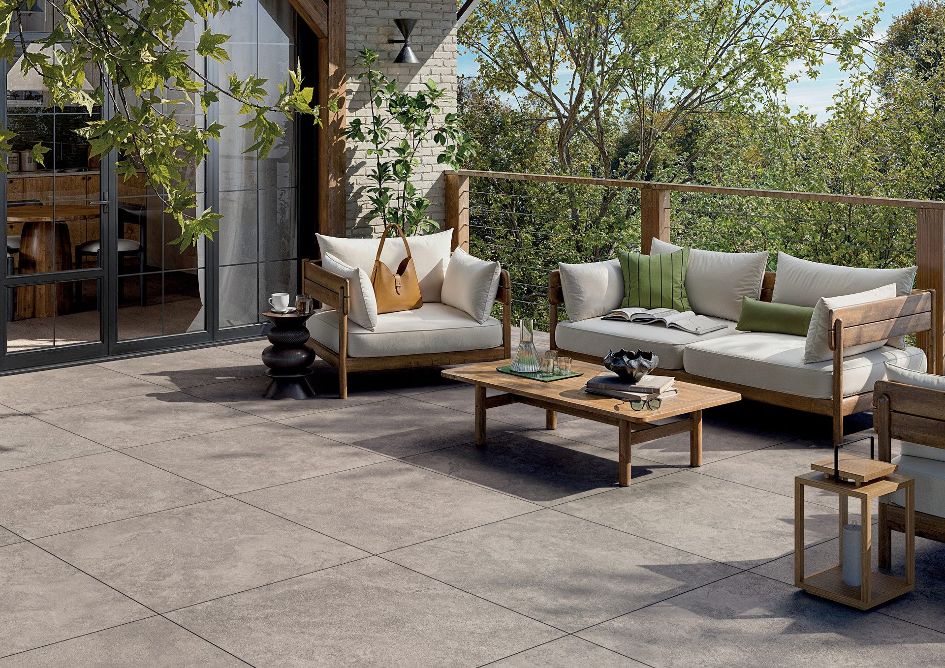 N__RIVEN_NV04-80X80_OUTDOOR